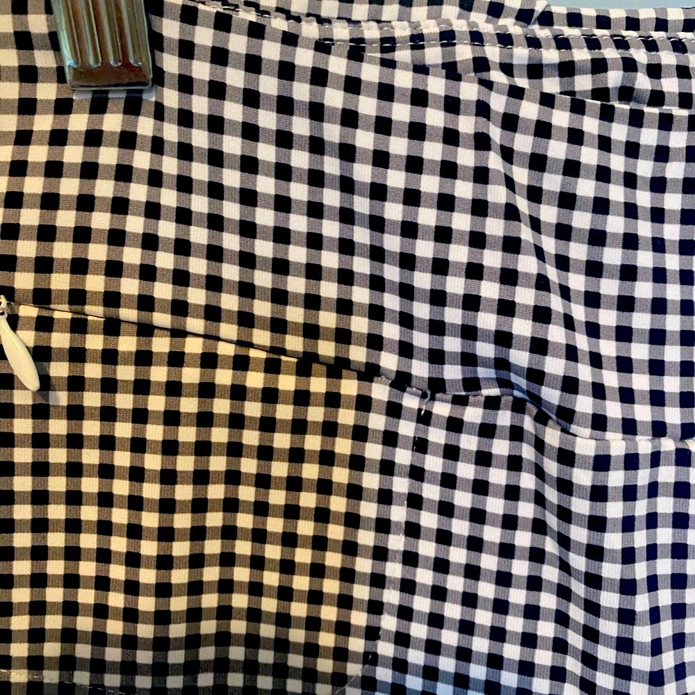 JMcLaughlin slim Capri Newport pant size xs like new! - Picture 2 of 5
